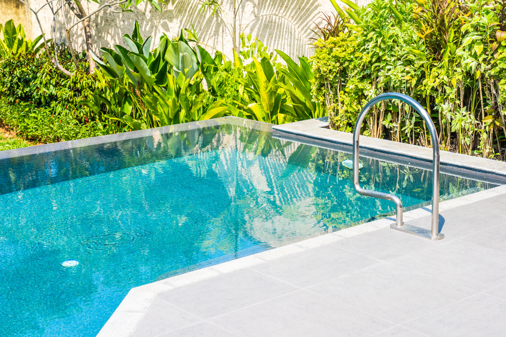 Dive into Luxury with Tango Pools: Your Premier Gunite Pool Builder in Birmingham