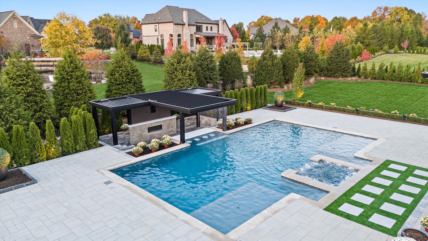 Dive Deep with Tango Pools: Your Ultimate Gunite Pool Builder in Washington
