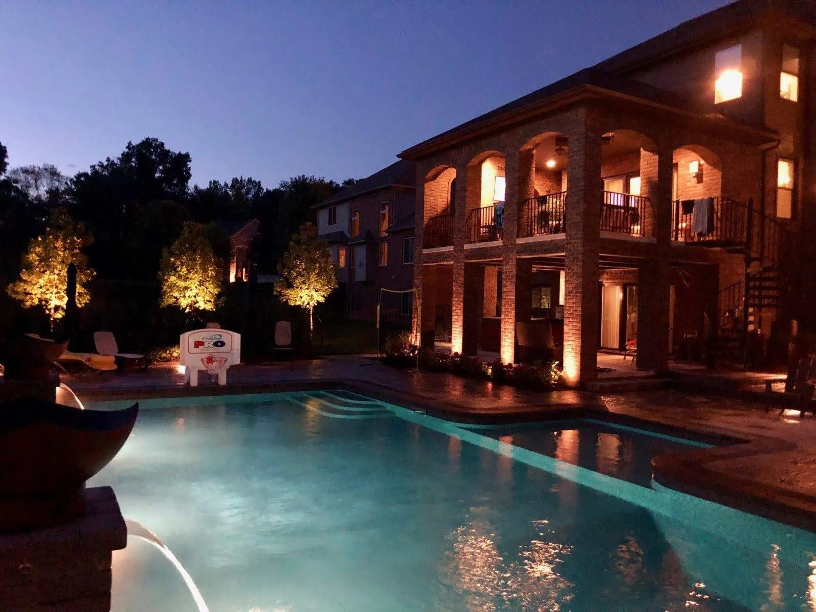 Pool Lighting Design to Transform Nighttime Spaces